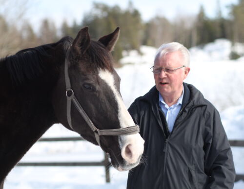 jan-philipsson-hastuppfodare-agronom-fotocarinwrange