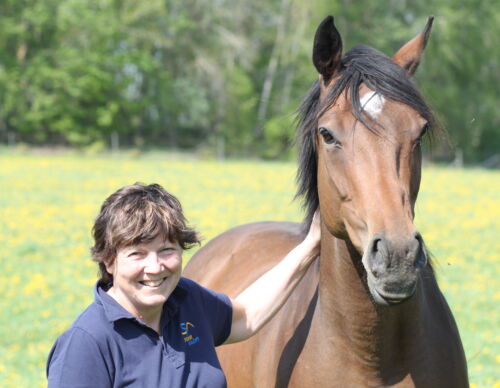 helena-gartner-galoppsport-uppfodare-fullblod-fotocarinwrange