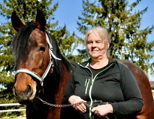 Carina och hästen executive caviar